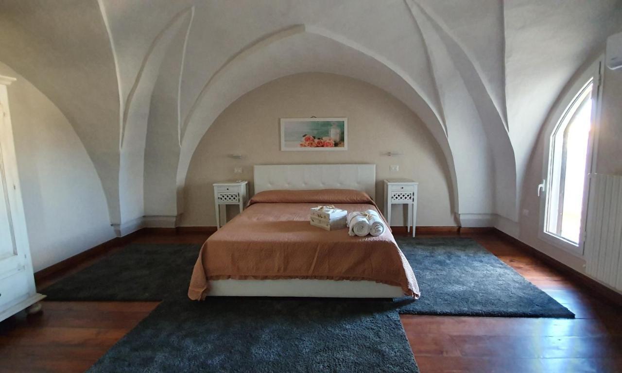 Palazzo Novecento Hotel Ugento Eksteriør billede